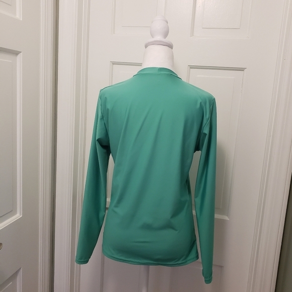 O'Neill Basic Skins Long Sleeve Surf Tee, Sea Glass Green, Size Large - Picture 4 of 10